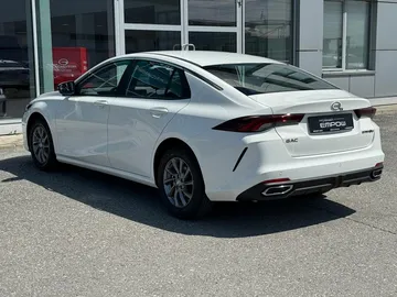 Купить Gac Empow, I Белый 1.5 AMT (170 л.с.) от 2649000 ₽. в Самаре